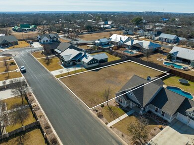 909 Laurel Ln unit 51, Fredericksburg, TX 78624 - photo 2