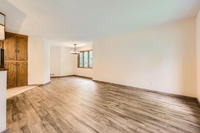 7196 Sunnyslope Dr, Osseo, MN 55311 - photo 7