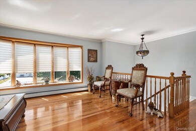 60 Vermont Ave, Oceanside, NY 11572 - photo 4