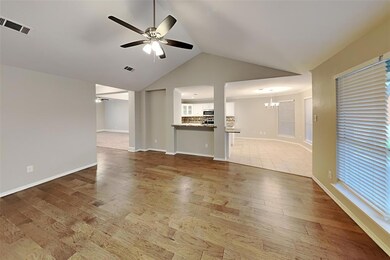 923 Heatherwood Dr, Wylie, TX 75098 - photo 3