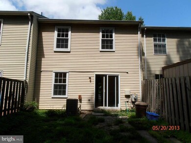 18624 Winding Creek Place, Germantown, MD 20874 - photo 2