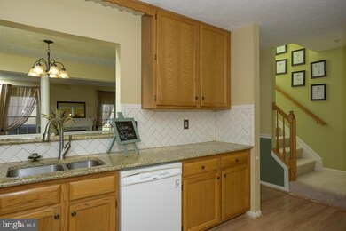9324 Lawson Ln, Laurel, MD 20723 - photo 3