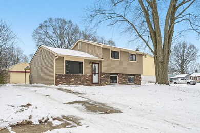 2-web-or-mls-Halpern St-002