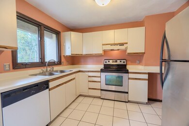 40 Litchfield Pines Dr, Leominster, MA 01453 - photo 7