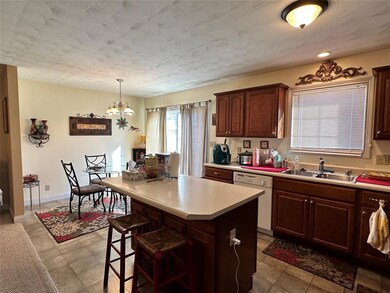 1718 N Nieman Dr, Greensburg, IN 47240 - photo 7