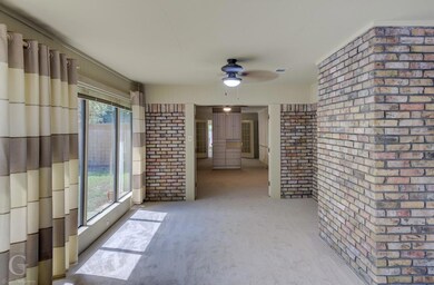 sunroom with visible vents