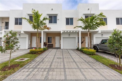 7221 NW 102nd Place, Doral, FL 33178 - photo 2