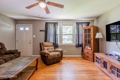 1002 Hendricks Ave, Jacksonville, NC 28540 - photo 7