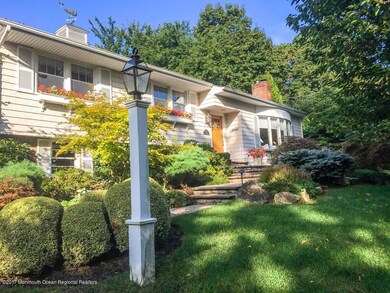 54 Crest Dr, Little Silver, NJ 07739 - photo 4