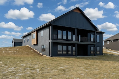 10102 Lakeview Dr, Hanover Township, IN 46373 - photo 2