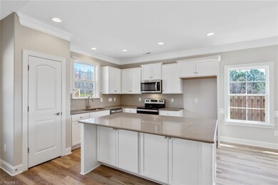 1572 Oakbluffs Dr unit Lot 455, Colfax, NC 27235 - photo 5