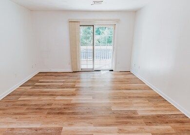 215 Longmeadow Rd unit 602, Taunton, MA 02780 - photo 4