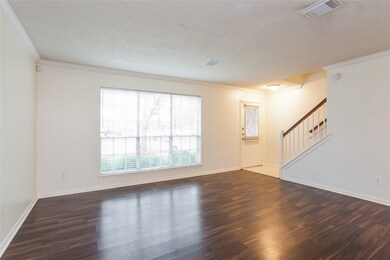 4015 Elmwood Dr, Pearland, TX 77584 - photo 3