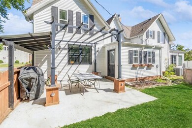 102 W. Maple