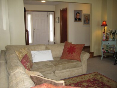 655 Timberview Dr, Marysville, OH 43040 - photo 4