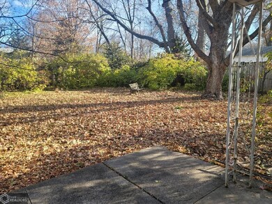 205 E Clarinda Ave, Shenandoah, IA 51601 - photo 5