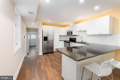 825 Hollins St unit 1, Baltimore, MD 21201 - photo 6