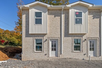 1035 Sinclair Dr unit 11 A-E, Clarksville, TN 37042 - photo 3