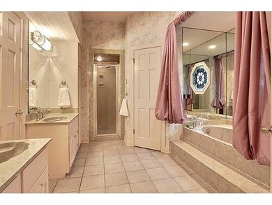 Master Bath/Spa. Master bath has full 5 function.