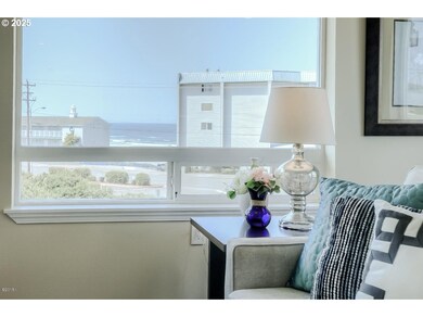 563 SW 4th St, Newport, OR 97365 - photo 5