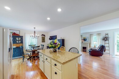 62 Stacy Ln, Eliot, ME 03903 - photo 4