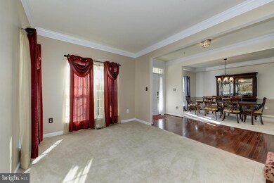 2932 Galeshead Dr, Upper Marlboro, MD 20774 - photo 2