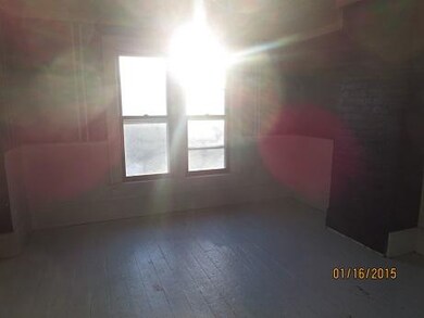 bedroom2.jpg