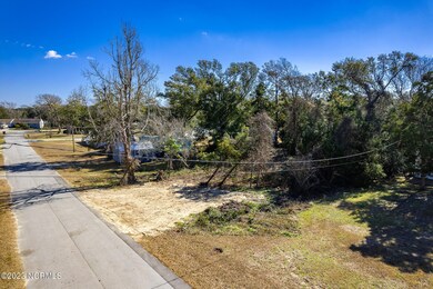 205 Forest Knoll, Atlantic Beach, NC 28512 - photo 2