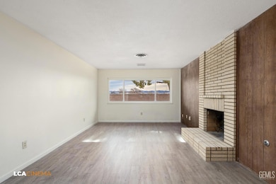 717 Kevin Ct, Ridgecrest, CA 93555 - photo 4