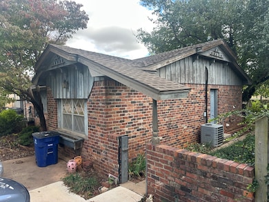 929 Creek, Lindsey, OK 73052 - photo 3