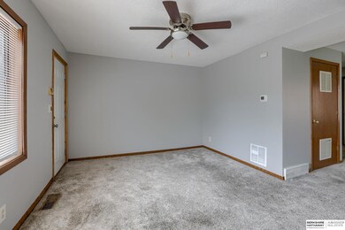 2008 Spencer St unit o, Omaha, NE 68110 - photo 6