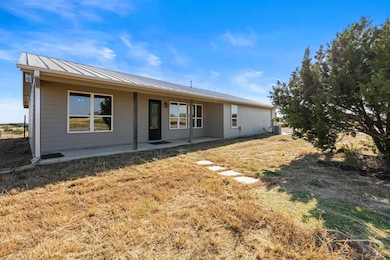 5777 County Road 236, Liberty Hill, TX 78642 - photo 3