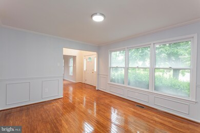 350 Laurel Oaks Dr, Langhorne, PA 19047 - photo 3