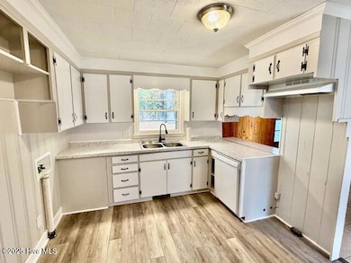 3530 S Pitt St, Farmville, NC 27828 - photo 3