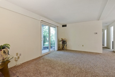 42 Silver Hill Ln unit 4, Natick, MA 01760 - photo 7