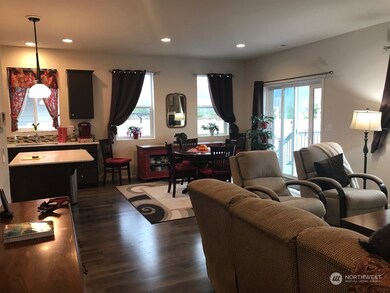 830 Maple Ln SW unit L-60, Orting, WA 98360 - photo 3