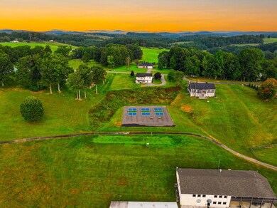 1937 Commonwealth Rd, Galax, VA 24333 - photo 3