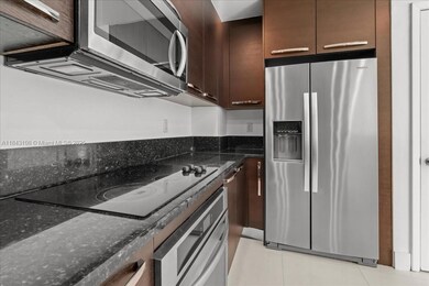 3030 NE 188th St unit 604, Miami, FL 33180 - photo 5