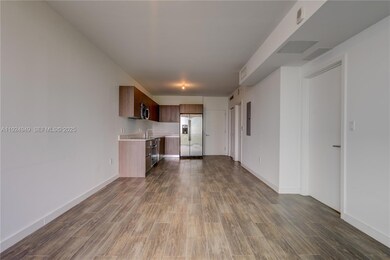 Le Parc at Brickell unit 603, Miami, FL 33129 - photo 7