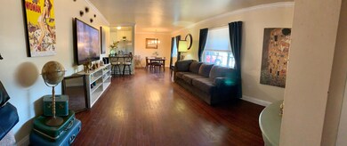 1802 State Pic- Living room 1