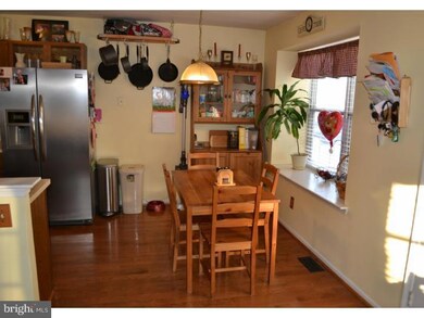 1030 Northridge Dr, Norristown, PA 19403 - photo 6