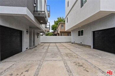 201 S Westlake Ave unit 203 1/2, Los Angeles, CA 90057 - photo 4