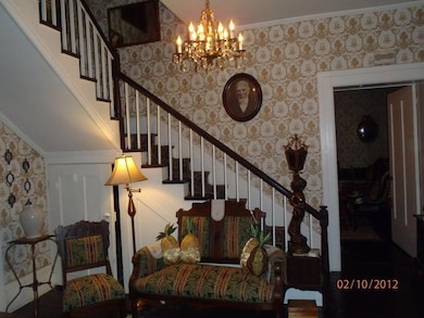 422 Belmont Ave, Shelbyville, TN 37160 - photo 4