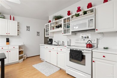 410 Belinda Dr, Alamo, TX 78516 - photo 4