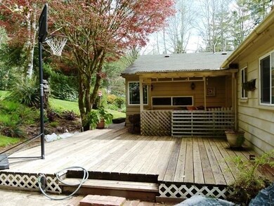 SPACIOUS BACK DECK
