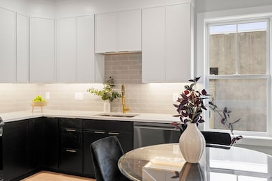 214 Havre St unit 5, Boston, MA 02128 - photo 5