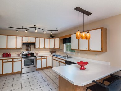 807 Swadley Rd unit 16, Johnson City, TN 37601 - photo 5