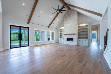 111 Gentle Ridge Dr, Elm Springs, AR 72762 - photo 5