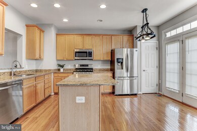 2765 Wakewater Way, Woodbridge, VA 22191 - photo 7