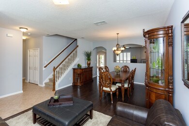 005_Living & Dining Room